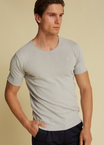 Light Knit T-Shirt