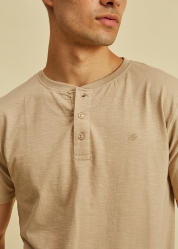 T-Shirt with Placket