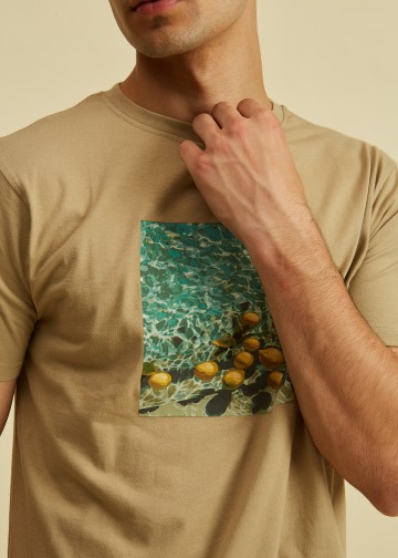 T-Shirt with Print