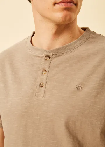 T-Shirt with Placket